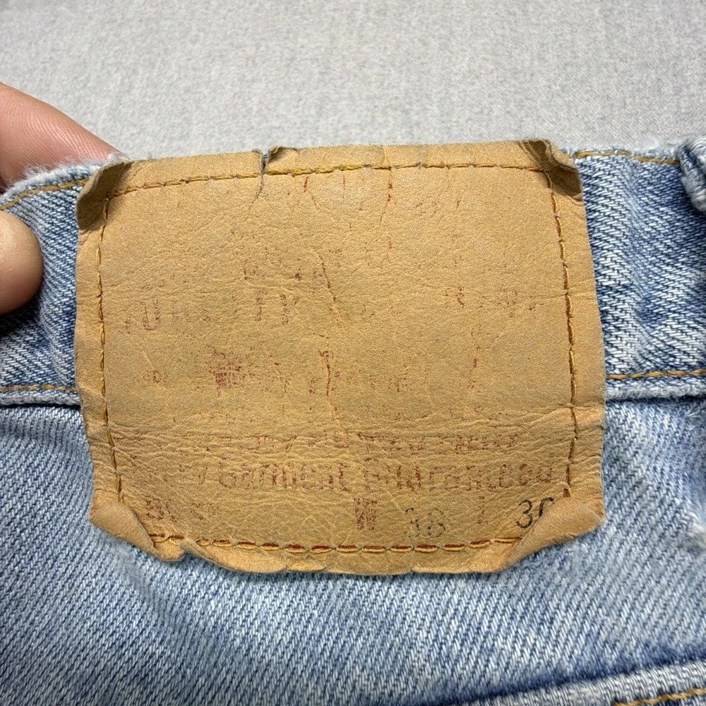 Vintage Levi's 505 Jeans 38x32 (Fits 37x30) Blue Denim 90s Distressed